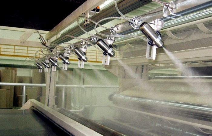 霧化噴頭實用版小知識,入門必看(圖1) 霧化噴嘴的應用:模具潤滑圖